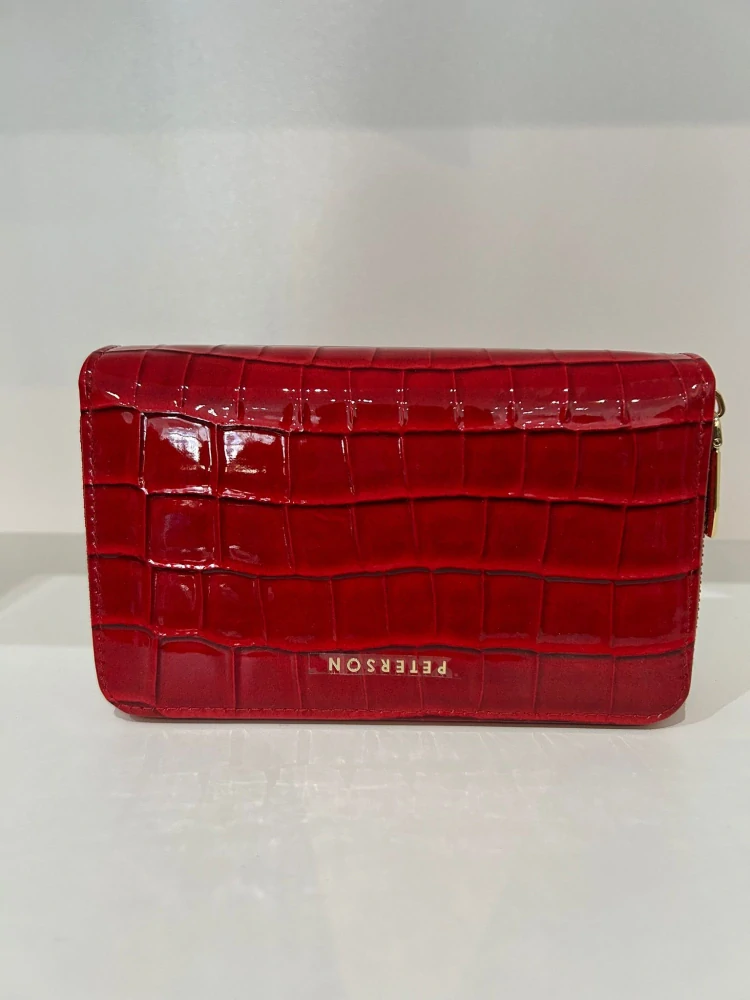 Dámska červená lakovaná peňaženka Peterson 16x9x4