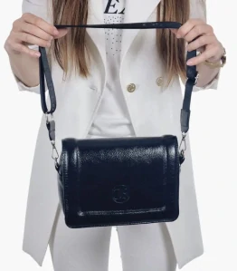 Štýlová čierna crossbody kabelka Grosso 25x18x10