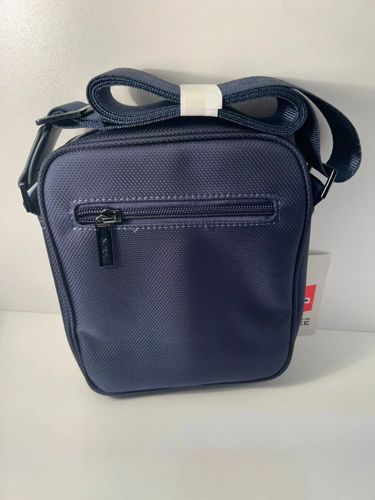 Pánska tmavomodrá taška cez plece na zips Nordee 20x17x6