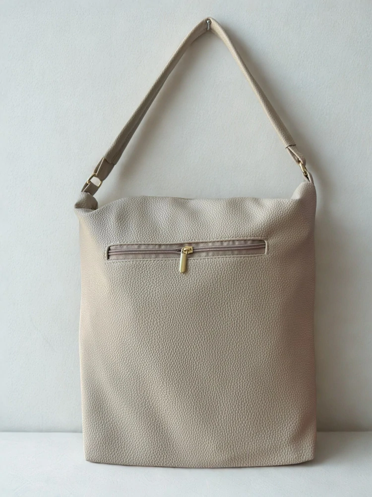 Prešívaná moderná béžová crossbody kabelka na plece Grosso 32x28x14