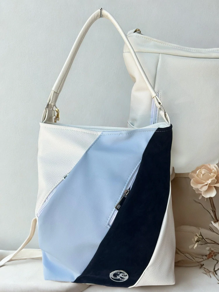Prešívaná moderná modro-biela crossbody kabelka na plece Grosso 34x30x14