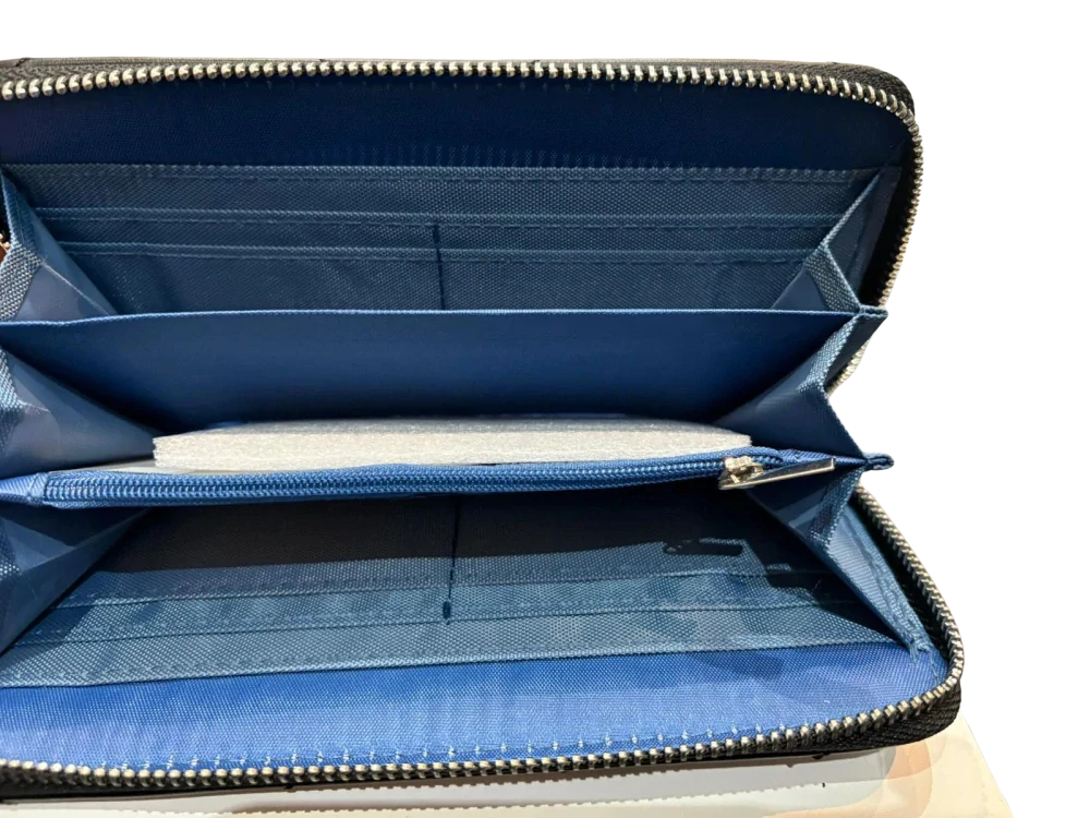 Dámska čierna peňaženka so zipsovým zapínaním David Jones 20x10x3