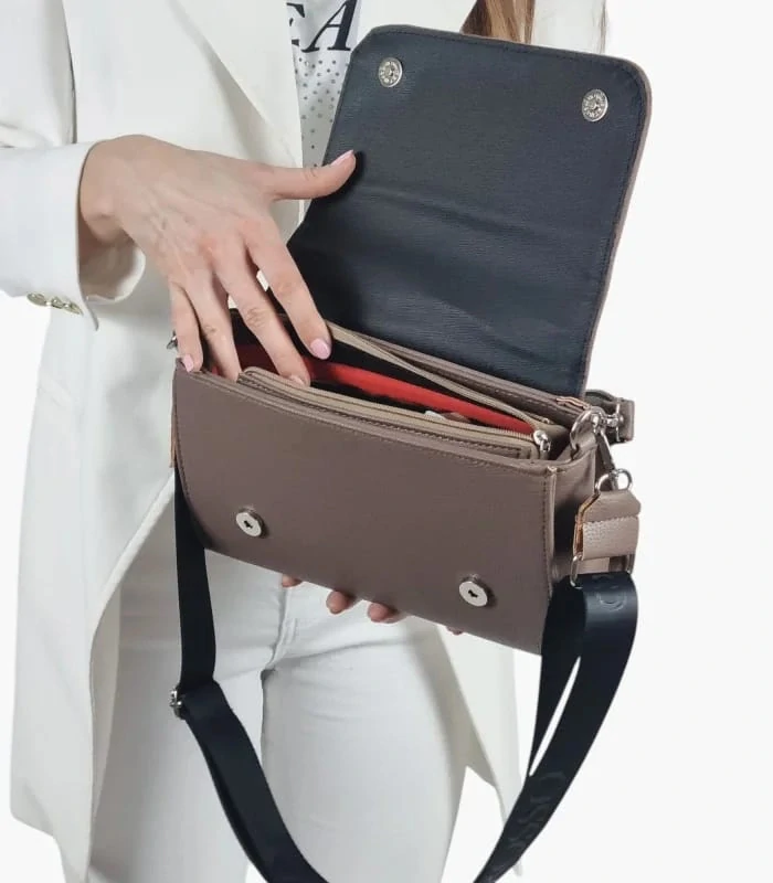 Hnedá elegantná crossbody kabelka s rúčkou Grosso 27x16x10