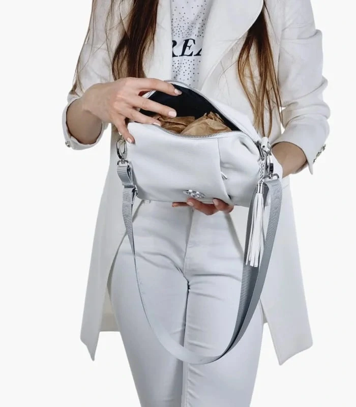 Biela crossbody kabelka s 3 kapsickami na zips Grosso 26x18x9