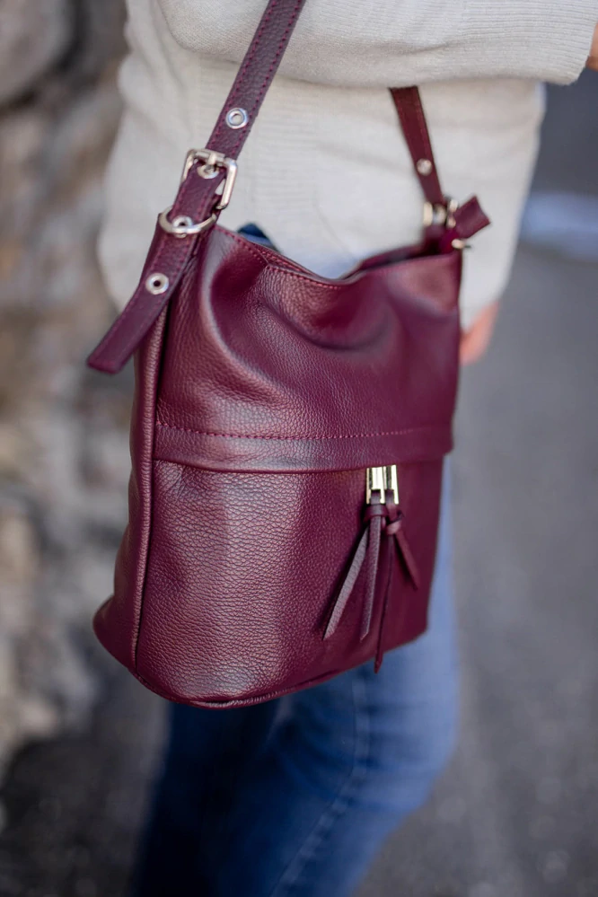 2 v 1 Bordová elegantná kožená crossbody kabelka so zipsami Grosso 32x28x14