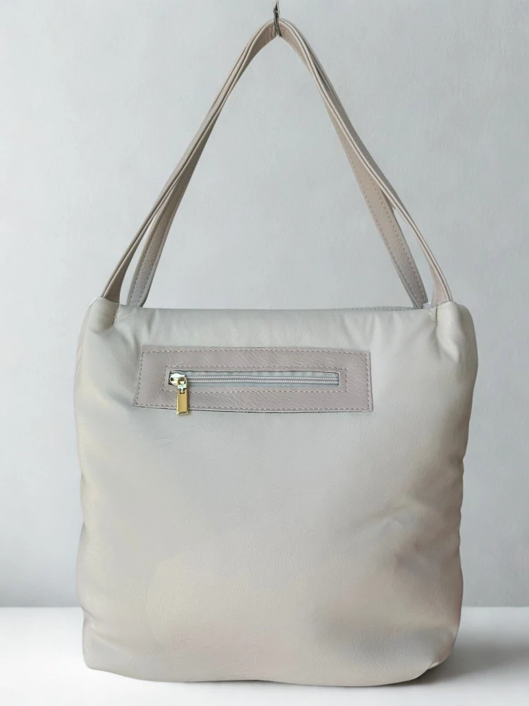 Veľká mäkká béžová crossbody kabelka s rúčkami na plece Grosso Slovakia 36x32x16