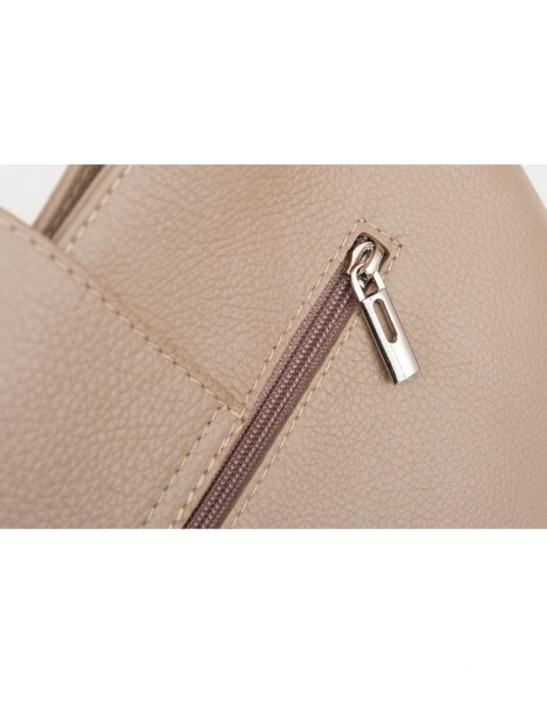 2 v 1 Svetlohnedá cappuccino elegantná kožená crossbody kabelka Grosso 30x26x10