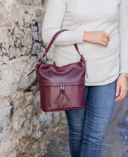 2 v 1 Bordová elegantná kožená crossbody kabelka so zipsami Grosso 32x28x14