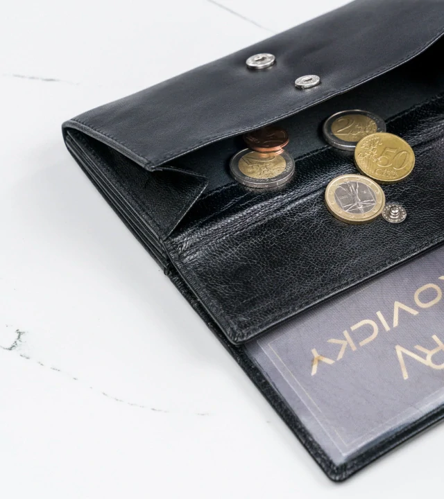 Dámska čierna kožená elegantná peňaženka s nápisom Grosso 17x9x3