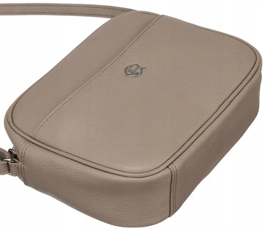 Hnedá kožená crossbody messenger kabelka z prírodnej kože Rovicky 22x16x6
