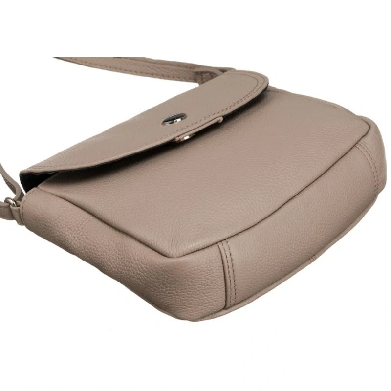 Malá hnedá štýlová kožená crossbody kabelka z prírodnej kože Peterson 19x15x6