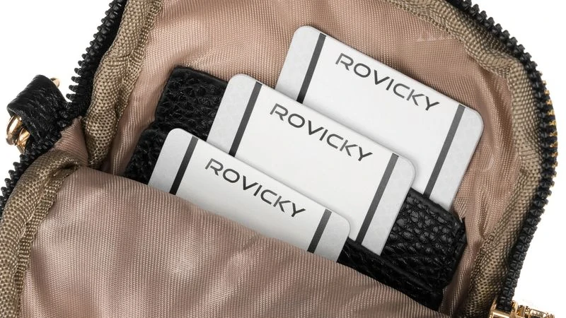Štýlová malá čierna kabelka/peňaženka Rovicky s kapsičkou 18x13x3