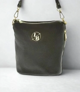 Malá čierna jednoduchá kožená kabelka s logom L/B Laura Biaggi 23x21x12