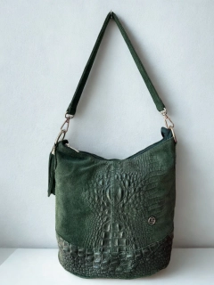 Krásna zelená kožená crossbody kabelka na plece s krokodílím vzorom Grosso 25x25x15